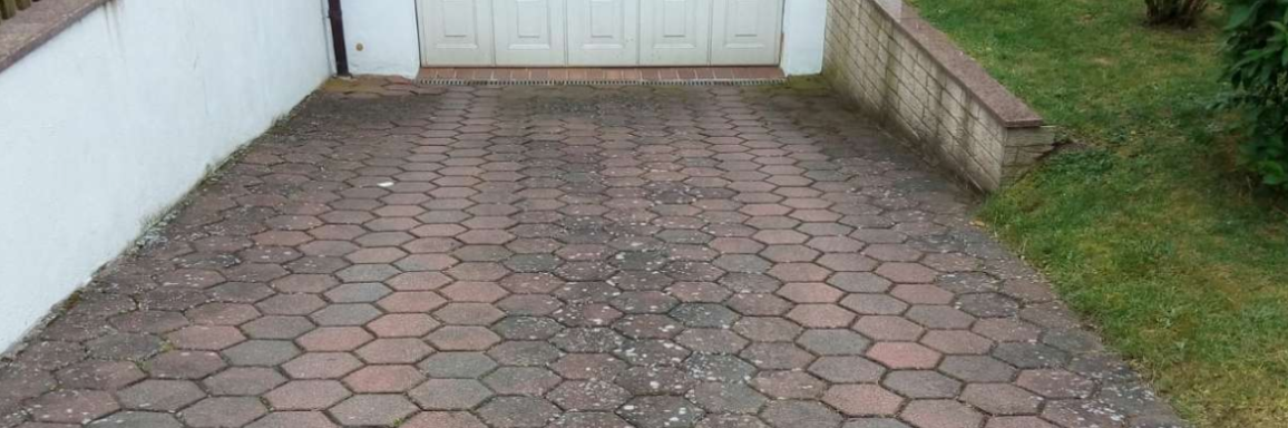 Einfahrt vorher Einfahrtreinigung vorher Ortenau